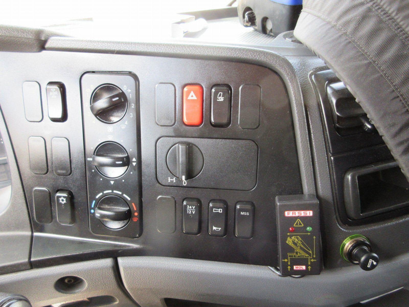 Mercedes-Benz ATEGO 1224 L - Sal/ Açık kasa kamyon, Vinçli kamyon: fotoğraf 3 Mercedes-Benz ATEGO 1224 L - Sal/ Açık kasa kamyon, Vinçli kamyon: fotoğraf 3