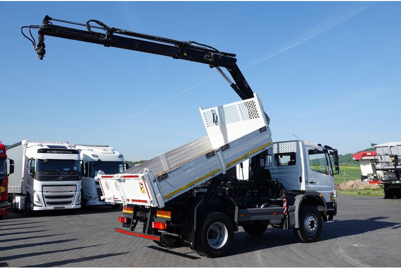 Mercedes-Benz ATEGO 16.24 / 4X4 / WYWROTKA + HDS HIAB 111 BS-2 / PILOT / ROT - Damperli kamyon: fotoğraf 4 Mercedes-Benz ATEGO 16.24 / 4X4 / WYWROTKA + HDS HIAB 111 BS-2 / PILOT / ROT - Damperli kamyon: fotoğraf 4