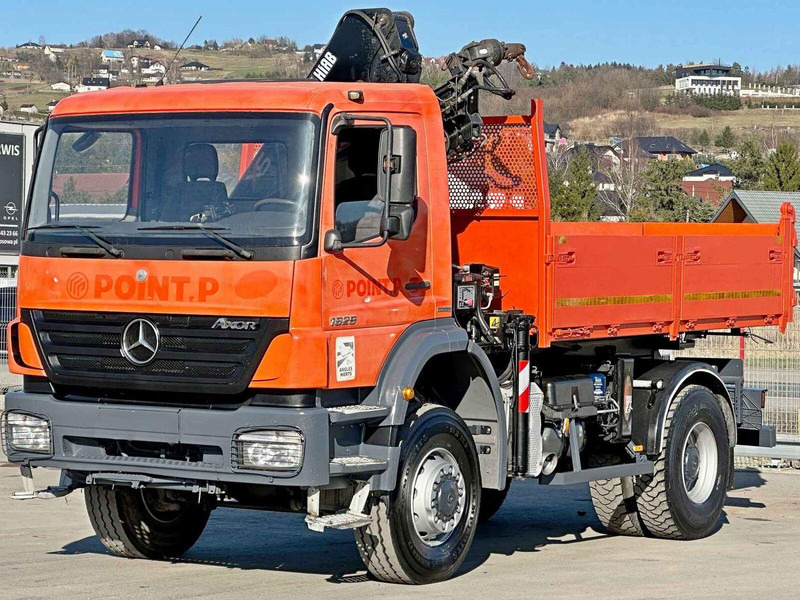 Mercedes-Benz AXOR 1829 * HIAB 1111 HIDUO + FUNK * TOP * 4x4 - Damperli kamyon, Vinçli kamyon: fotoğraf 3 Mercedes-Benz AXOR 1829 * HIAB 1111 HIDUO + FUNK * TOP * 4x4 - Damperli kamyon, Vinçli kamyon: fotoğraf 3