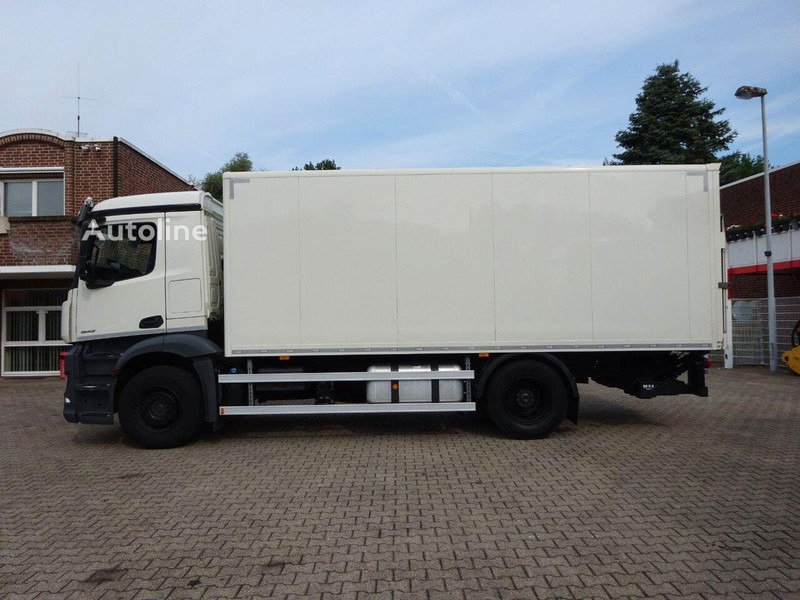 Mercedes-Benz Antos 1842 - Box truck - Kapalı kasa kamyon: fotoğraf 3 Mercedes-Benz Antos 1842 - Box truck - Kapalı kasa kamyon: fotoğraf 3