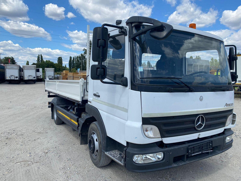 Mercedes-Benz Atego 818 - 3 sided tipper - Damperli kamyon: fotoğraf 3 Mercedes-Benz Atego 818 - 3 sided tipper - Damperli kamyon: fotoğraf 3
