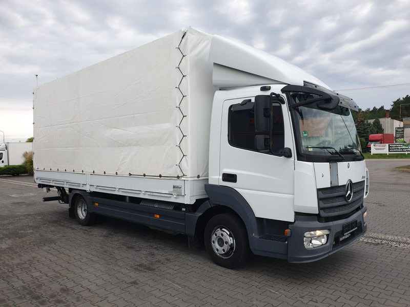 Mercedes-Benz Atego 818 TILT+LIFT 1.HAND 72000km !! - Kapalı kasa kamyon: fotoğraf 4 Mercedes-Benz Atego 818 TILT+LIFT 1.HAND 72000km !! - Kapalı kasa kamyon: fotoğraf 4