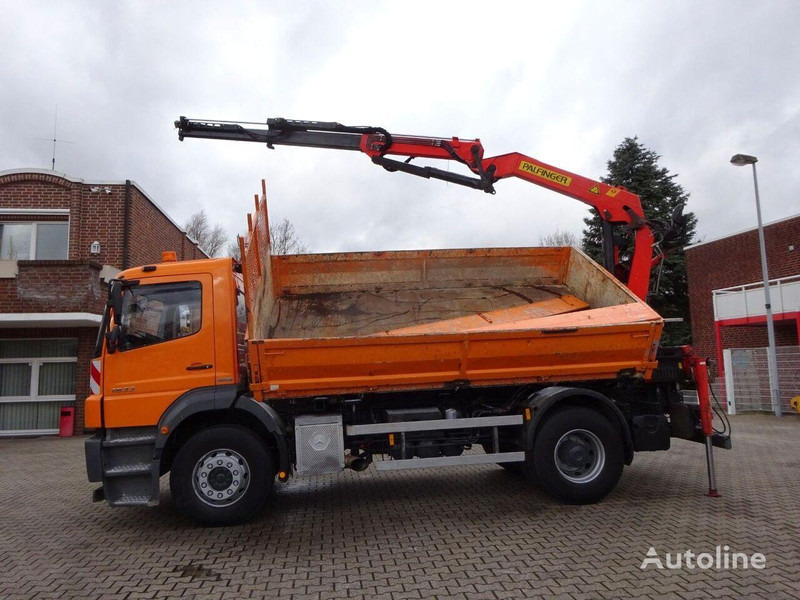 Mercedes-Benz Axor 1833 - 2 way tipper+crane - Damperli kamyon, Vinçli kamyon: fotoğraf 4 Mercedes-Benz Axor 1833 - 2 way tipper+crane - Damperli kamyon, Vinçli kamyon: fotoğraf 4