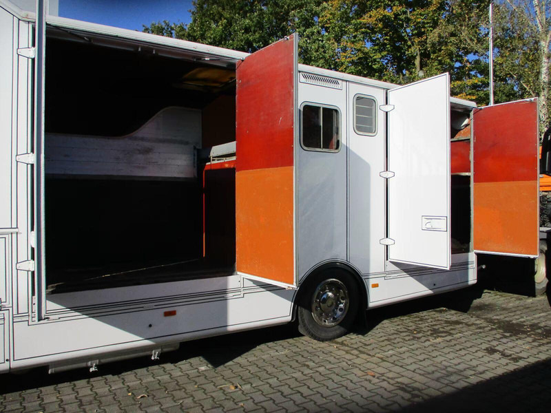 Mercedes-Benz Axor 1833 - Horse transporter - At taşıma aracı: fotoğraf 5 Mercedes-Benz Axor 1833 - Horse transporter - At taşıma aracı: fotoğraf 5
