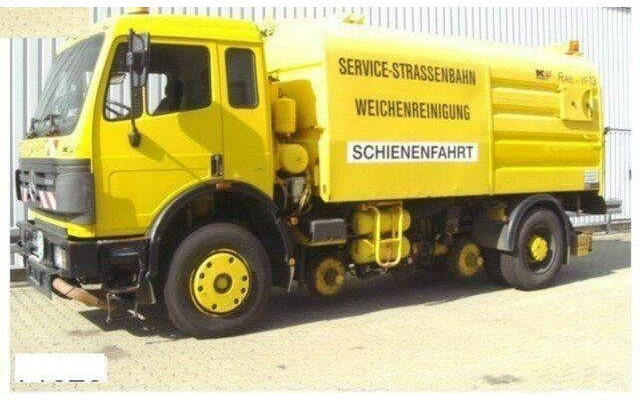 Mercedes-Benz SK 1820 4x2 Schienenreinigungs Kehrmaschine RAIL - Yol süpürme aracı: fotoğraf 1 Mercedes-Benz SK 1820 4x2 Schienenreinigungs Kehrmaschine RAIL - Yol süpürme aracı: fotoğraf 1