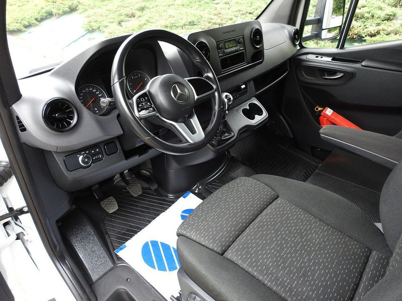 Mercedes-Benz SPRINTER 316 PLANDEKA 10 PALET WEBASTO KLIMATYZACJA TEMPOMAT 16 - Kapalı kasa kamyon: fotoğraf 2 Mercedes-Benz SPRINTER 316 PLANDEKA 10 PALET WEBASTO KLIMATYZACJA TEMPOMAT 16 - Kapalı kasa kamyon: fotoğraf 2