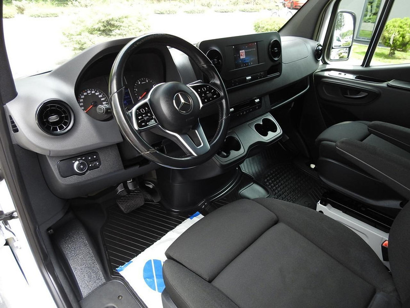 Mercedes-Benz SPRINTER FURGON BRYGADÓWKA 5 MIEJSC TEMPOMAT NAWIGACJA KLIMATYZ - Minibüs, Minivan: fotoğraf 2 Mercedes-Benz SPRINTER FURGON BRYGADÓWKA 5 MIEJSC TEMPOMAT NAWIGACJA KLIMATYZ - Minibüs, Minivan: fotoğraf 2