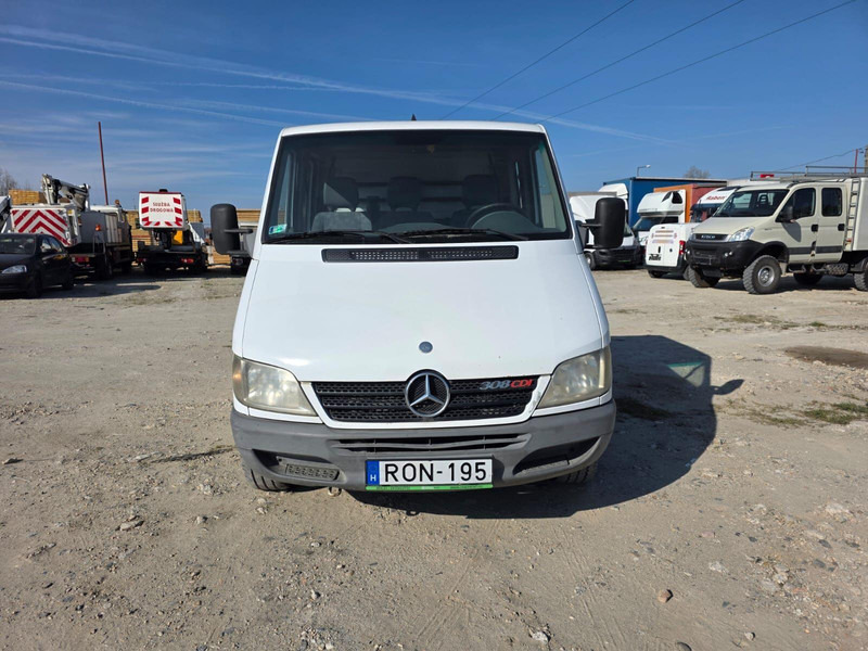 Mercedes-Benz Sprinter 308 CDi - Doka Pritsche - Açık kasa kamyonet, Çift kabin kamyonet: fotoğraf 3 Mercedes-Benz Sprinter 308 CDi - Doka Pritsche - Açık kasa kamyonet, Çift kabin kamyonet: fotoğraf 3