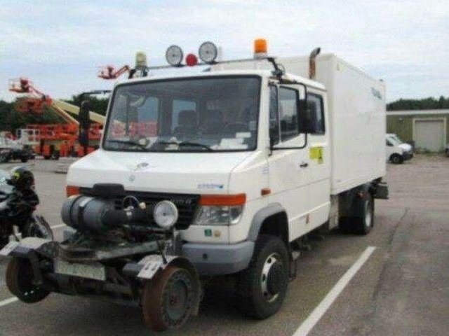 Mercedes-Benz VARIO Schörling RAIL ROAD Two Way Schienen - Kapalı kasa kamyon: fotoğraf 1 Mercedes-Benz VARIO Schörling RAIL ROAD Two Way Schienen - Kapalı kasa kamyon: fotoğraf 1