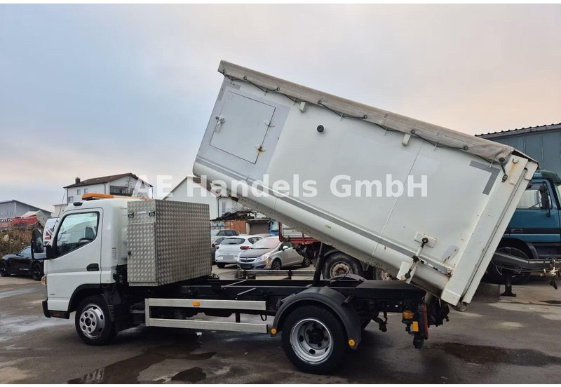 Mitsubishi Fuso Canter 7C18 - Tipper truck - Damperli kamyon: fotoğraf 4 Mitsubishi Fuso Canter 7C18 - Tipper truck - Damperli kamyon: fotoğraf 4