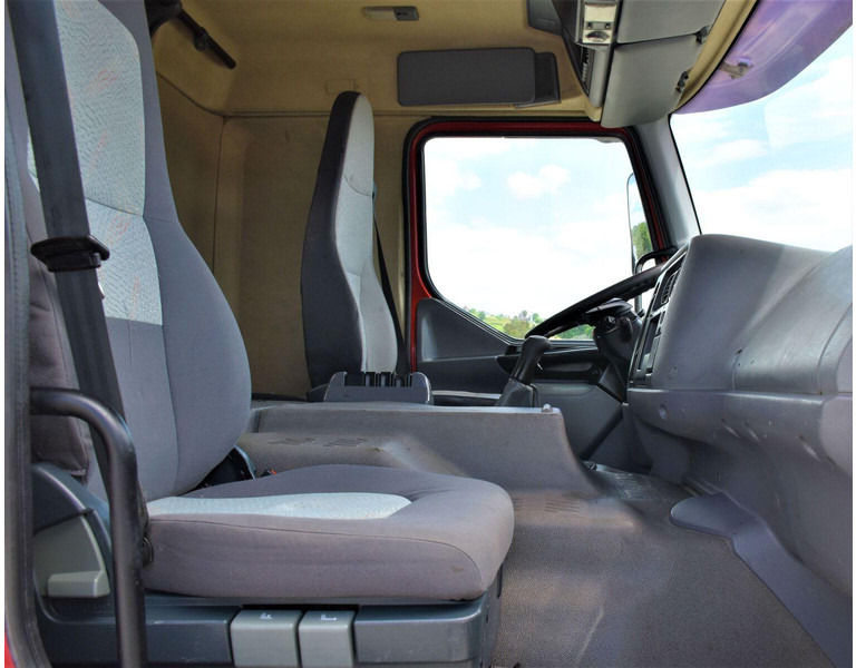 Renault KERAX 420 DCI Kipper 6,30m+FASSI F95AXS.21+FUNK finansal kiralama Renault KERAX 420 DCI Kipper 6,30m+FASSI F95AXS.21+FUNK: fotoğraf 12 Renault KERAX 420 DCI Kipper 6,30m+FASSI F95AXS.21+FUNK finansal kiralama Renault KERAX 420 DCI Kipper 6,30m+FASSI F95AXS.21+FUNK: fotoğraf 12