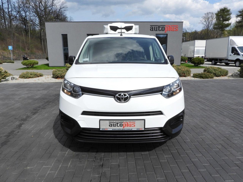 Toyota PROACE CITY FURGON CHŁODNIA -15*C ZASILANIE 230V TEMPOMAT KLIM - Frigorifik kamyonet: fotoğraf 5 Toyota PROACE CITY FURGON CHŁODNIA -15*C ZASILANIE 230V TEMPOMAT KLIM - Frigorifik kamyonet: fotoğraf 5