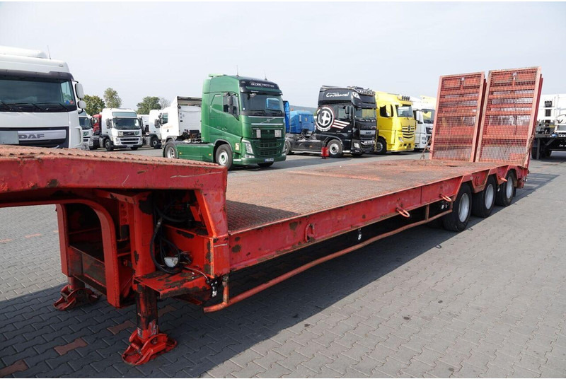 Alçak çerçeveli platform dorse Verem NACZEPA LAWETA NISKOPODWOZIE / NAJAZDY HYDRAULICZNE / 3 OSIOWA /: fotoğraf 12 Alçak çerçeveli platform dorse Verem NACZEPA LAWETA NISKOPODWOZIE / NAJAZDY HYDRAULICZNE / 3 OSIOWA /: fotoğraf 12