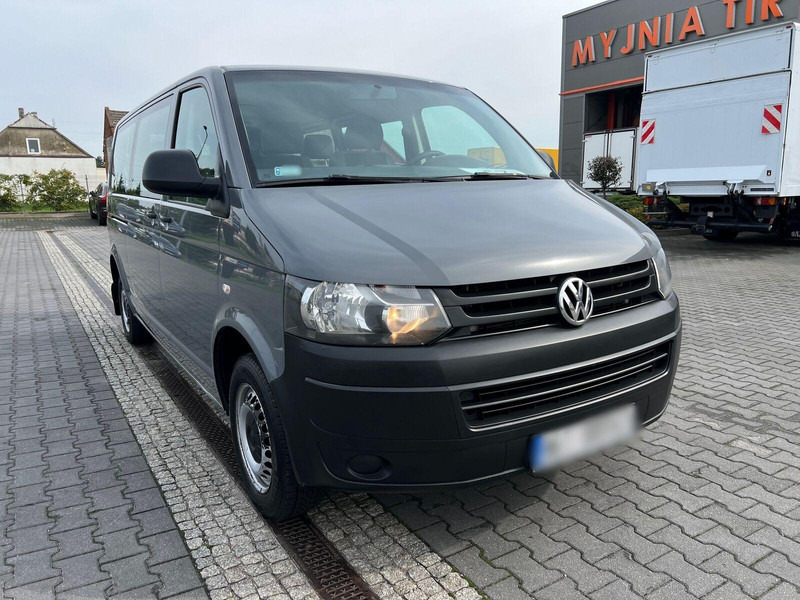 Volkswagen Transporter T5 Brygadówka, Osobowy, 9-miejsc, Jeden Właściciel, - Minibüs, Minivan: fotoğraf 5 Volkswagen Transporter T5 Brygadówka, Osobowy, 9-miejsc, Jeden Właściciel, - Minibüs, Minivan: fotoğraf 5