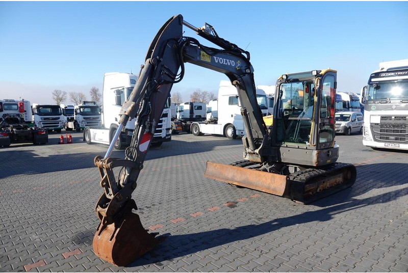 Volvo ECR58D - Mini ekskavatör: fotoğraf 2 Volvo ECR58D - Mini ekskavatör: fotoğraf 2