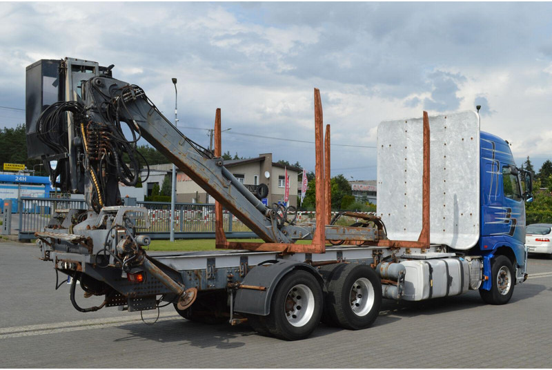 Volvo FH 13 520 FOR TRANSPORTING WOOD - Tomruk kamyonu, Vinçli kamyon: fotoğraf 4 Volvo FH 13 520 FOR TRANSPORTING WOOD - Tomruk kamyonu, Vinçli kamyon: fotoğraf 4