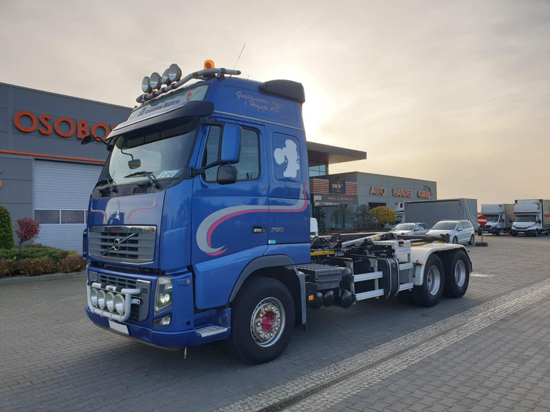 Volvo FH 16 750 - Kancalı yükleyici kamyon: fotoğraf 1 Volvo FH 16 750 - Kancalı yükleyici kamyon: fotoğraf 1
