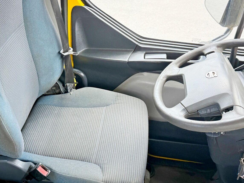 Kancalı yükleyici kamyon, Vinçli kamyon Volvo FL 240 * Abrollkipper * HMF 270 K2 * TOPZUSTAND: fotoğraf 12 Kancalı yükleyici kamyon, Vinçli kamyon Volvo FL 240 * Abrollkipper * HMF 270 K2 * TOPZUSTAND: fotoğraf 12