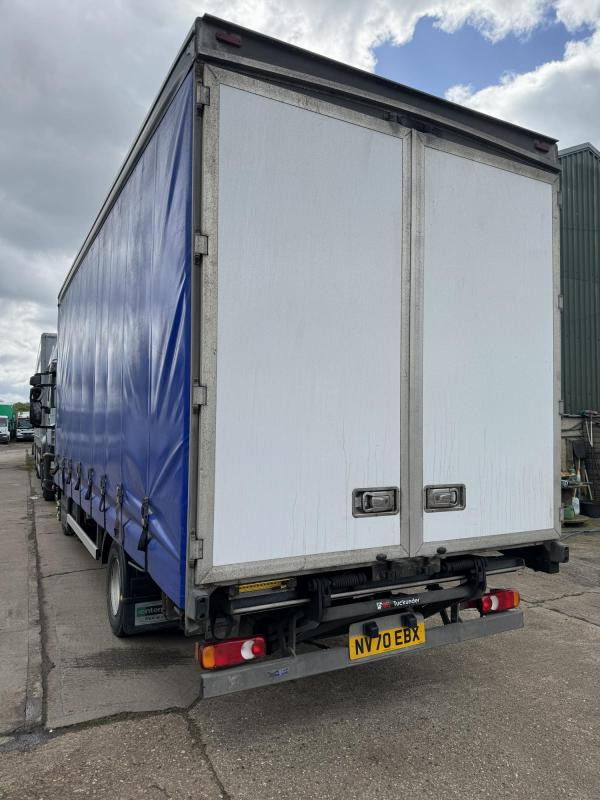IVECO 75.160 Eurocargo 7.5 Ton Curtainside - Tenteli kamyon: fotoğraf 4 IVECO 75.160 Eurocargo 7.5 Ton Curtainside - Tenteli kamyon: fotoğraf 4