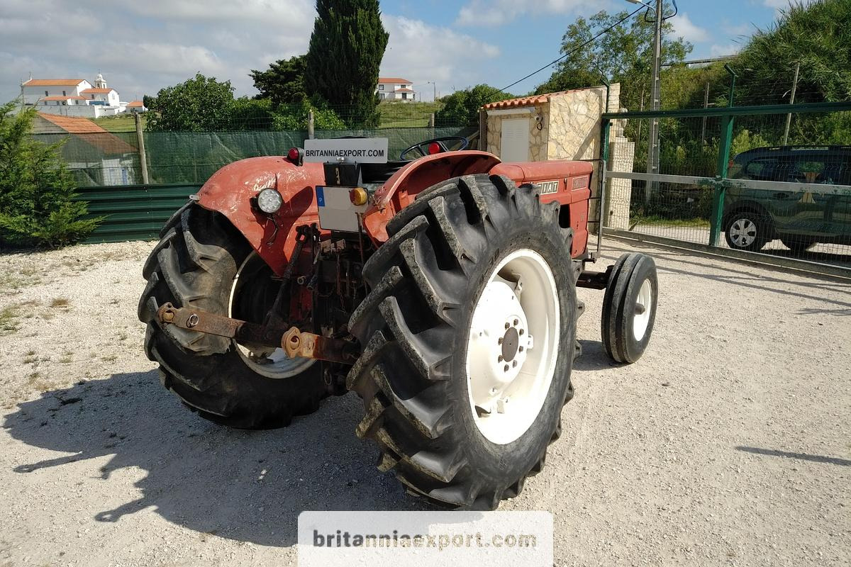 FIAT 640 Farm Tractor with Power Steering - Traktör: fotoğraf 5 FIAT 640 Farm Tractor with Power Steering - Traktör: fotoğraf 5