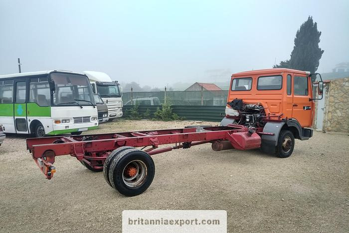 RENAULT Midliner S120 Turbo | Perkins 3.9 diesel engine | ZF manual - Şasi kamyon: fotoğraf 5 RENAULT Midliner S120 Turbo | Perkins 3.9 diesel engine | ZF manual - Şasi kamyon: fotoğraf 5
