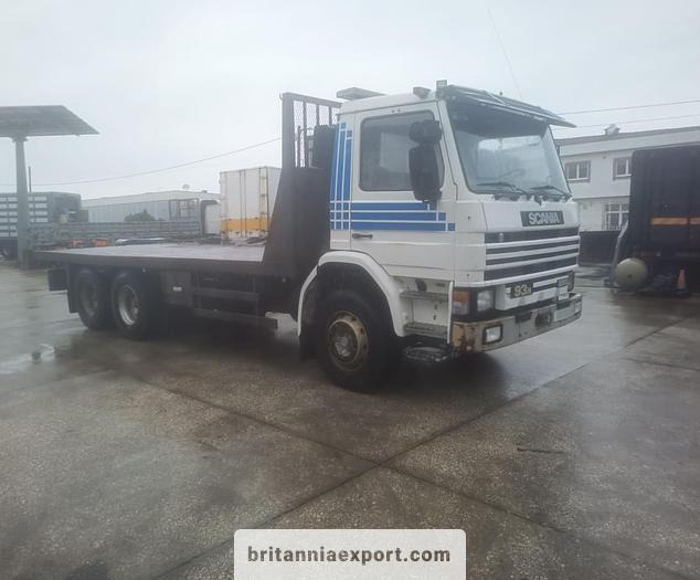 SCANIA P93H 280 6x2 10 Tyres Flatbed Truck – 26 Ton | On springs - Sal/ Açık kasa kamyon: fotoğraf 1 SCANIA P93H 280 6x2 10 Tyres Flatbed Truck – 26 Ton | On springs - Sal/ Açık kasa kamyon: fotoğraf 1