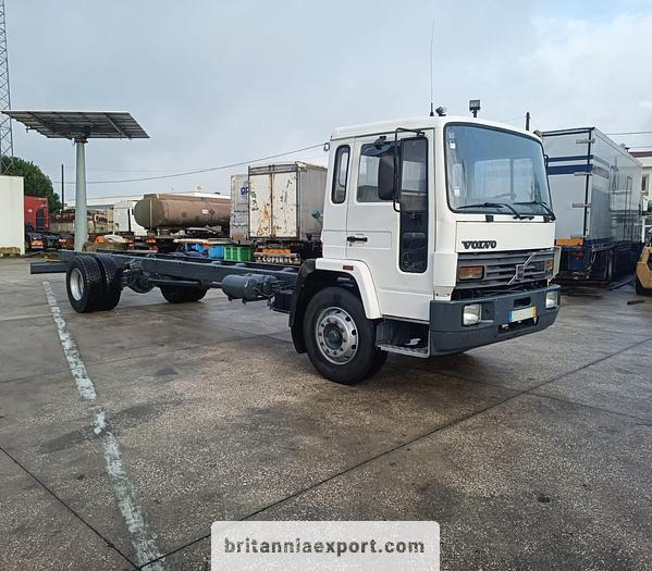 VOLVO FL619 Intercooler | Manual Pump | 19 Ton | On 10 Studs | Full Springs Suspension | - Şasi kamyon: fotoğraf 1 VOLVO FL619 Intercooler | Manual Pump | 19 Ton | On 10 Studs | Full Springs Suspension | - Şasi kamyon: fotoğraf 1