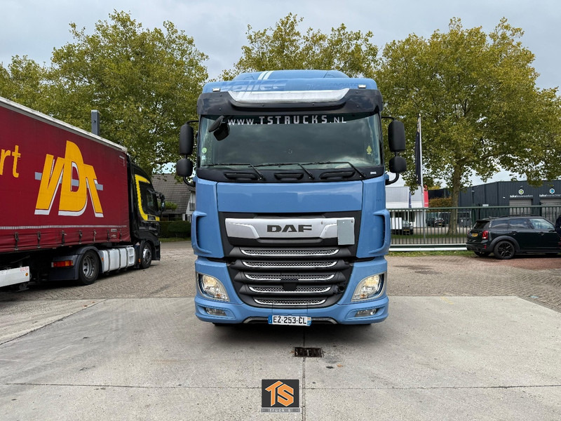 DAF FT XF 480 SC AUTOMATIC - 4X AVAILABLE! - MX BRAKE - EURO 6 - TOP! - Çekici: fotoğraf 5 DAF FT XF 480 SC AUTOMATIC - 4X AVAILABLE! - MX BRAKE - EURO 6 - TOP! - Çekici: fotoğraf 5