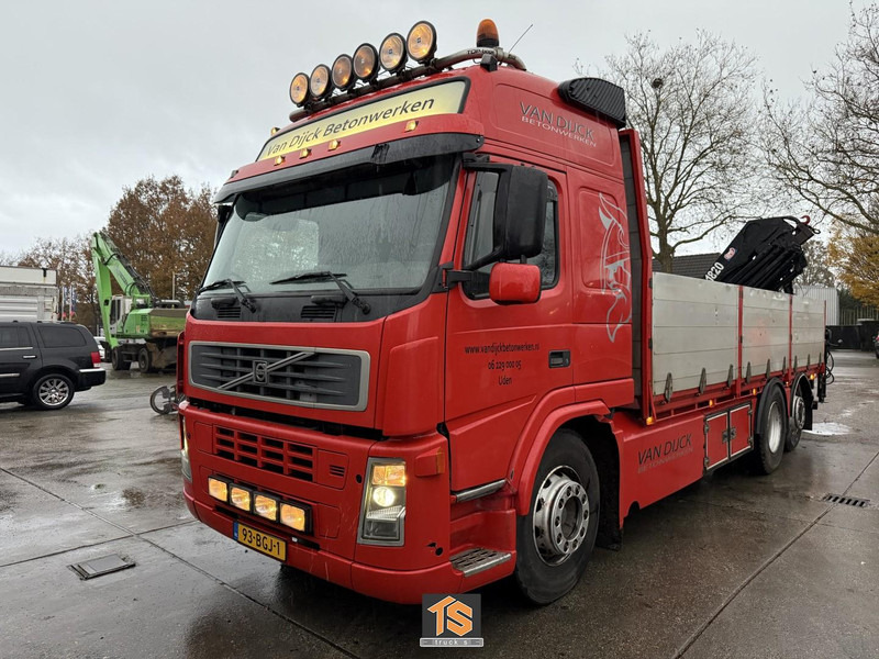 Volvo FM12 6X2R FAL8.0 RADT-A8 HIGH 420 - CRANE/KRAAN HMF1820 - MANUAL - NL TRUCK - TOP! - Sal/ Açık kasa kamyon, Vinçli kamyon: fotoğraf 1 Volvo FM12 6X2R FAL8.0 RADT-A8 HIGH 420 - CRANE/KRAAN HMF1820 - MANUAL - NL TRUCK - TOP! - Sal/ Açık kasa kamyon, Vinçli kamyon: fotoğraf 1