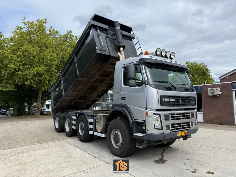 Volvo FM2000-T TERBERG 8X8 - EURO 5 - AUTOMATIC - KIPPER/TIPPER - NL TRUCK - ISOLATED HARDOX - TOP! - Damperli kamyon: fotoğraf 3 Volvo FM2000-T TERBERG 8X8 - EURO 5 - AUTOMATIC - KIPPER/TIPPER - NL TRUCK - ISOLATED HARDOX - TOP! - Damperli kamyon: fotoğraf 3