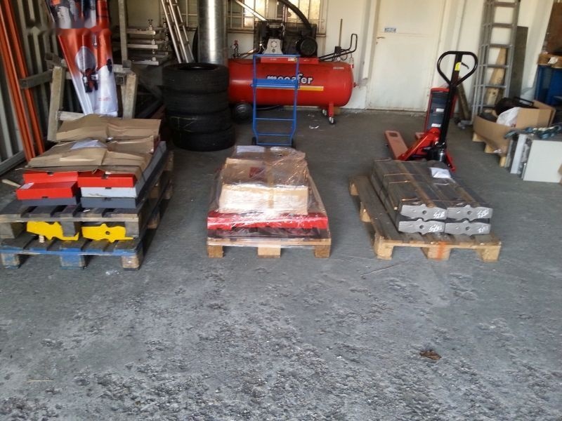 HARTL , NORDBERG for METSO udarne grede crusher - Paletler - Konkasör tesisi: fotoğraf 2 HARTL , NORDBERG for METSO udarne grede crusher - Paletler - Konkasör tesisi: fotoğraf 2