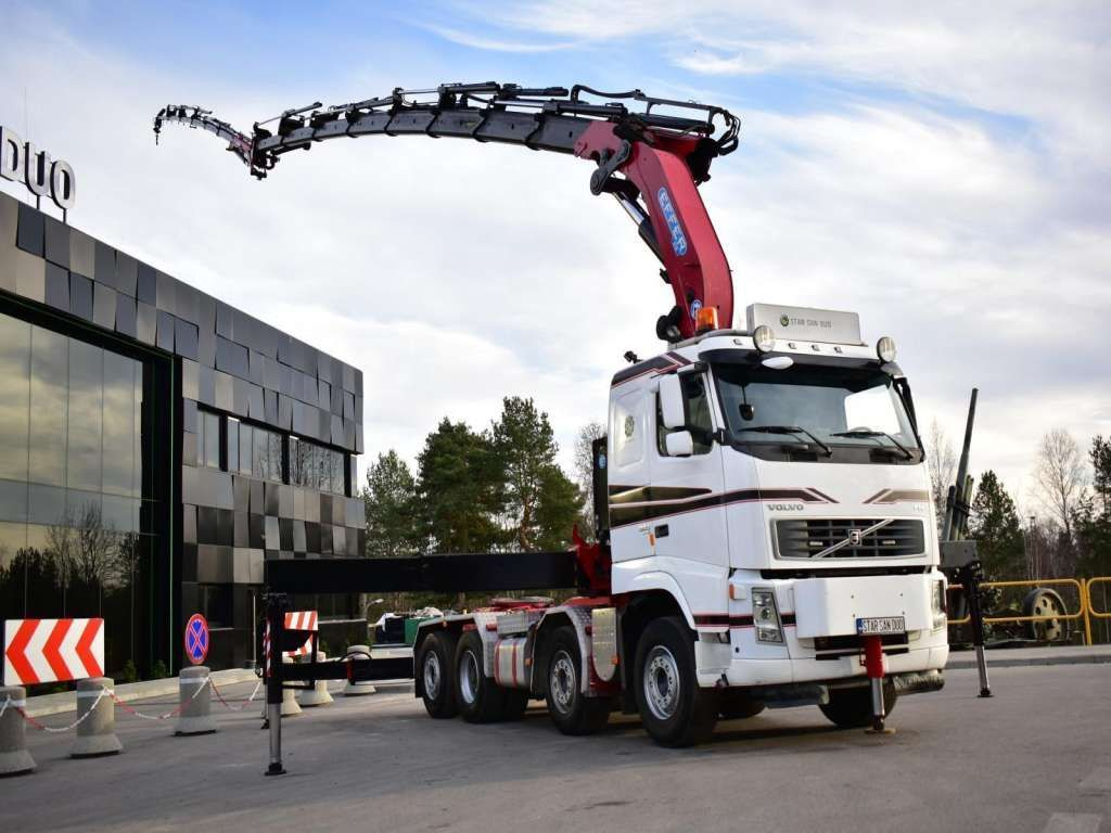 Volvo FH 520 8x2 EFFER 850 Fly Jib Winch 5th - Çekici: fotoğraf 3 Volvo FH 520 8x2 EFFER 850 Fly Jib Winch 5th - Çekici: fotoğraf 3