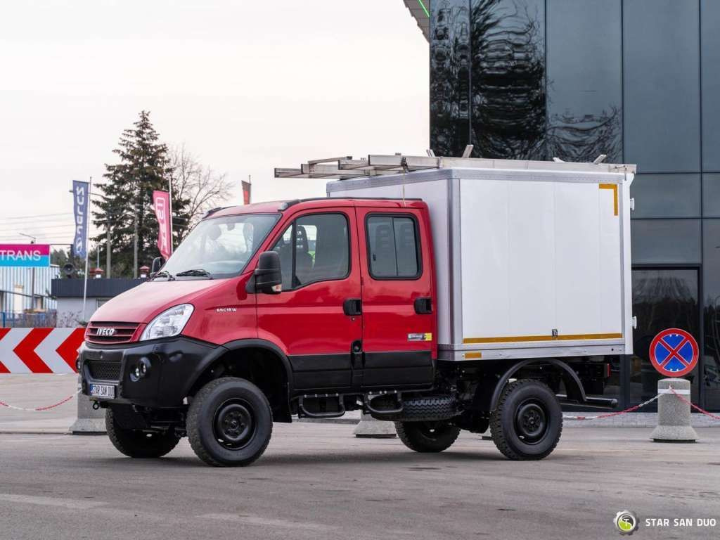 Iveco DAILY 4X4 OFFROAD CAMPER BOX DOKA Iveco DAILY 4X4 OFFROAD CAMPER BOX DOKA - Şasi kamyon: fotoğraf 5 Iveco DAILY 4X4 OFFROAD CAMPER BOX DOKA Iveco DAILY 4X4 OFFROAD CAMPER BOX DOKA - Şasi kamyon: fotoğraf 5