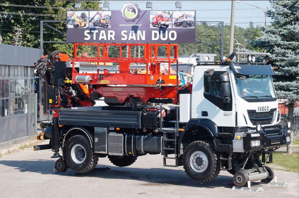 Iveco TRAKER 4x4 RAIL ROAD PALFINGER SCHIENEN TWO WAY - Araç üzerine platform: fotoğraf 2 Iveco TRAKER 4x4 RAIL ROAD PALFINGER SCHIENEN TWO WAY - Araç üzerine platform: fotoğraf 2