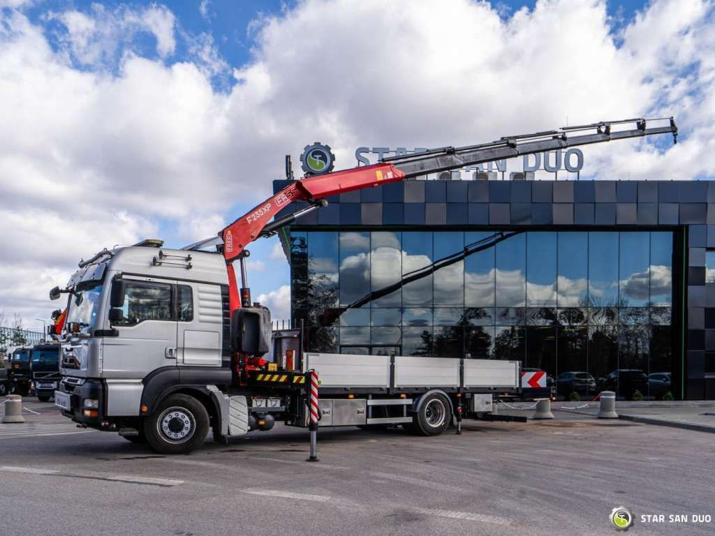 MAN TGA 18.350 4x4 Fassi F235 Crane Kran - Vinçli kamyon: fotoğraf 2 MAN TGA 18.350 4x4 Fassi F235 Crane Kran - Vinçli kamyon: fotoğraf 2