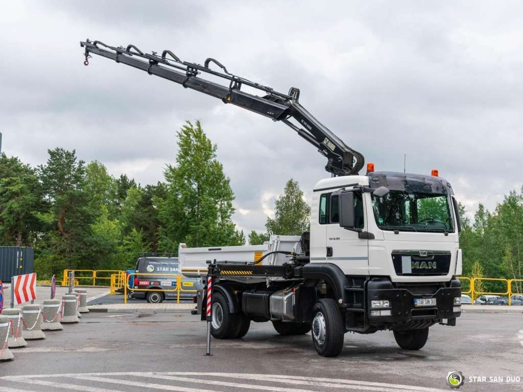 MAN TGS 18.360 4x4 HIAB 144 E-4 Crane Kipper MAN TGS 18.360 4x4 HIAB 144 E-4 Crane Kipper - Vinçli kamyon, Damperli kamyon: fotoğraf 4 MAN TGS 18.360 4x4 HIAB 144 E-4 Crane Kipper MAN TGS 18.360 4x4 HIAB 144 E-4 Crane Kipper - Vinçli kamyon, Damperli kamyon: fotoğraf 4