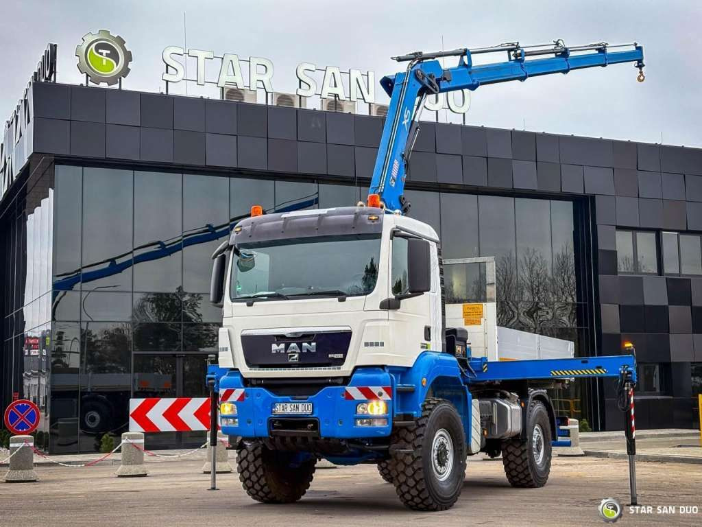 MAN TGS 18.440 4x4 HIAB 166 E-4 CRANE KRAN MAN TGS 18.440 4x4 HIAB 166 E-4 CRANE KRAN - Vinçli kamyon, Sal/ Açık kasa kamyon: fotoğraf 1 MAN TGS 18.440 4x4 HIAB 166 E-4 CRANE KRAN MAN TGS 18.440 4x4 HIAB 166 E-4 CRANE KRAN - Vinçli kamyon, Sal/ Açık kasa kamyon: fotoğraf 1