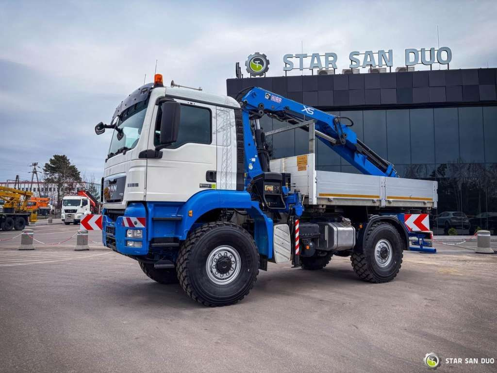 MAN TGS 18.440 4x4 HIAB 166 E-4 CRANE KRAN MAN TGS 18.440 4x4 HIAB 166 E-4 CRANE KRAN - Vinçli kamyon, Sal/ Açık kasa kamyon: fotoğraf 4 MAN TGS 18.440 4x4 HIAB 166 E-4 CRANE KRAN MAN TGS 18.440 4x4 HIAB 166 E-4 CRANE KRAN - Vinçli kamyon, Sal/ Açık kasa kamyon: fotoğraf 4