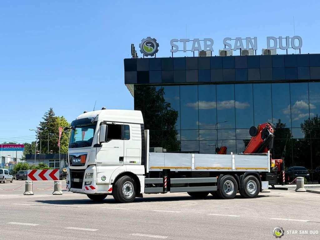 MAN TGX 26.480 6x2 PALFINGER PK 33002 EH Crane Winc - Vinçli kamyon: fotoğraf 2 MAN TGX 26.480 6x2 PALFINGER PK 33002 EH Crane Winc - Vinçli kamyon: fotoğraf 2