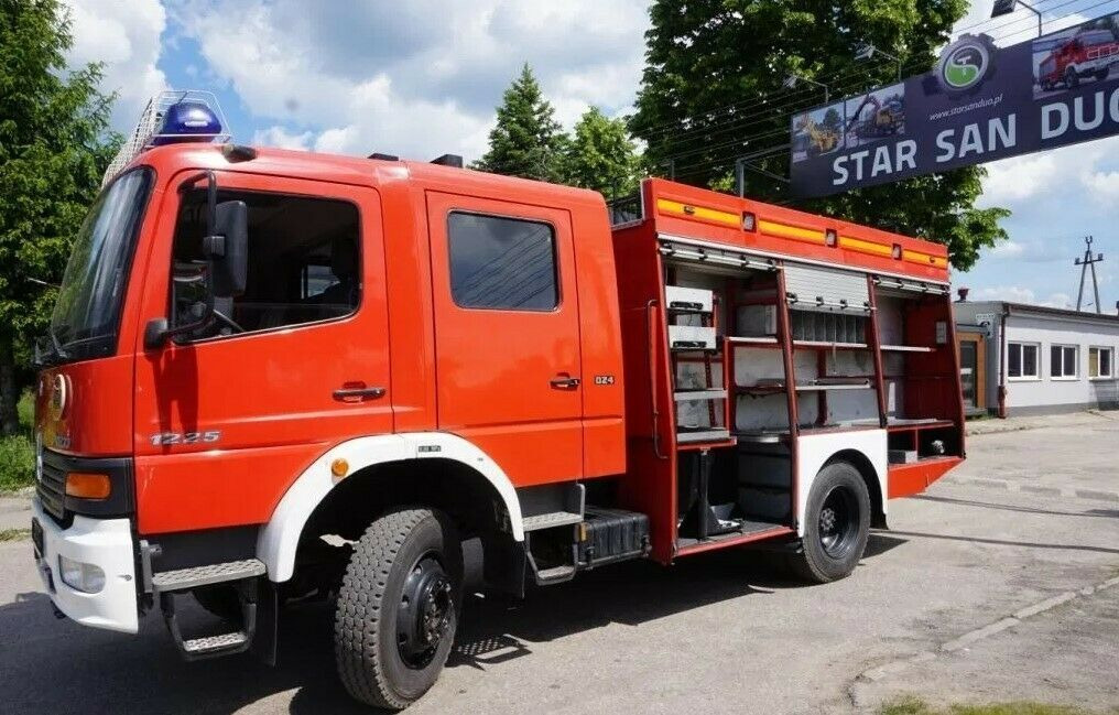 Mercedes-Benz 4x4 ATEGO 1225 Firebrigade Feuerwehr - İtfaiye aracı: fotoğraf 2 Mercedes-Benz 4x4 ATEGO 1225 Firebrigade Feuerwehr - İtfaiye aracı: fotoğraf 2