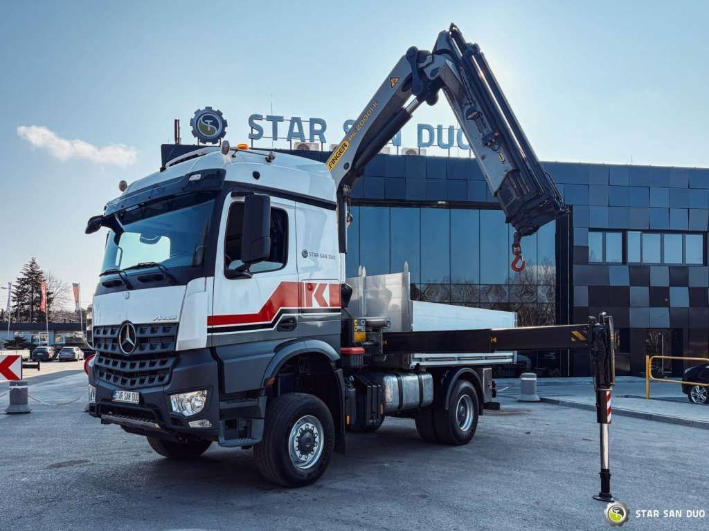 Mercedes-Benz AROCS 1851 4x4 PALFINGER PK 20002 Crane Kran - Vinçli kamyon: fotoğraf 4 Mercedes-Benz AROCS 1851 4x4 PALFINGER PK 20002 Crane Kran - Vinçli kamyon: fotoğraf 4