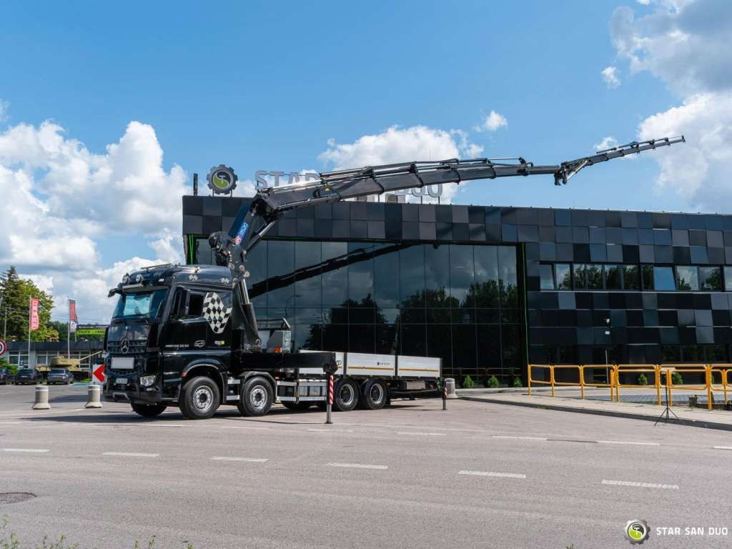 Vinçli kamyon Mercedes-Benz  AROCS 3251 8x4 HMF 8520 Fly Jib Winch: fotoğraf 13
