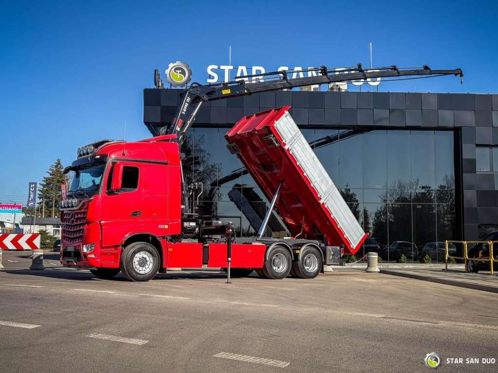 Mercedes-Benz AROCS 3358L 6x4 HIAB 192X-HIPRO E-6 Crane Kippe - Vinçli kamyon: fotoğraf 2 Mercedes-Benz AROCS 3358L 6x4 HIAB 192X-HIPRO E-6 Crane Kippe - Vinçli kamyon: fotoğraf 2