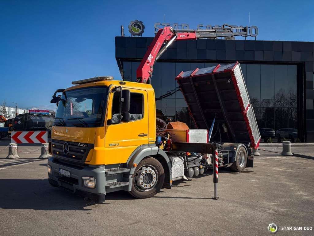 Mercedes-Benz AXOR 1824 4x2 HMF 975 HDS Crane Rotator Kipper Mercedes-Benz AXOR 1824 4x2 HMF 975 HDS Crane Rotator Kipper - Vinçli kamyon, Damperli kamyon: fotoğraf 4 Mercedes-Benz AXOR 1824 4x2 HMF 975 HDS Crane Rotator Kipper Mercedes-Benz AXOR 1824 4x2 HMF 975 HDS Crane Rotator Kipper - Vinçli kamyon, Damperli kamyon: fotoğraf 4