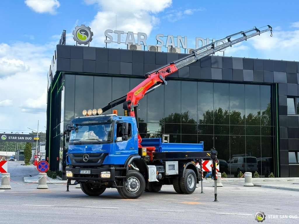 Mercedes-Benz AXOR 1833 4x4 Palfinger PK 22002 EH Crane Winch - Vinçli kamyon: fotoğraf 4 Mercedes-Benz AXOR 1833 4x4 Palfinger PK 22002 EH Crane Winch - Vinçli kamyon: fotoğraf 4