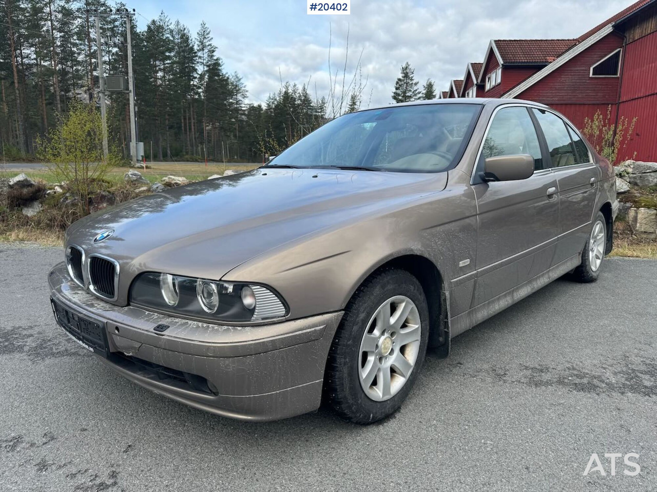 BMW 5-SERIE - Binek araba: fotoğraf 1 BMW 5-SERIE - Binek araba: fotoğraf 1