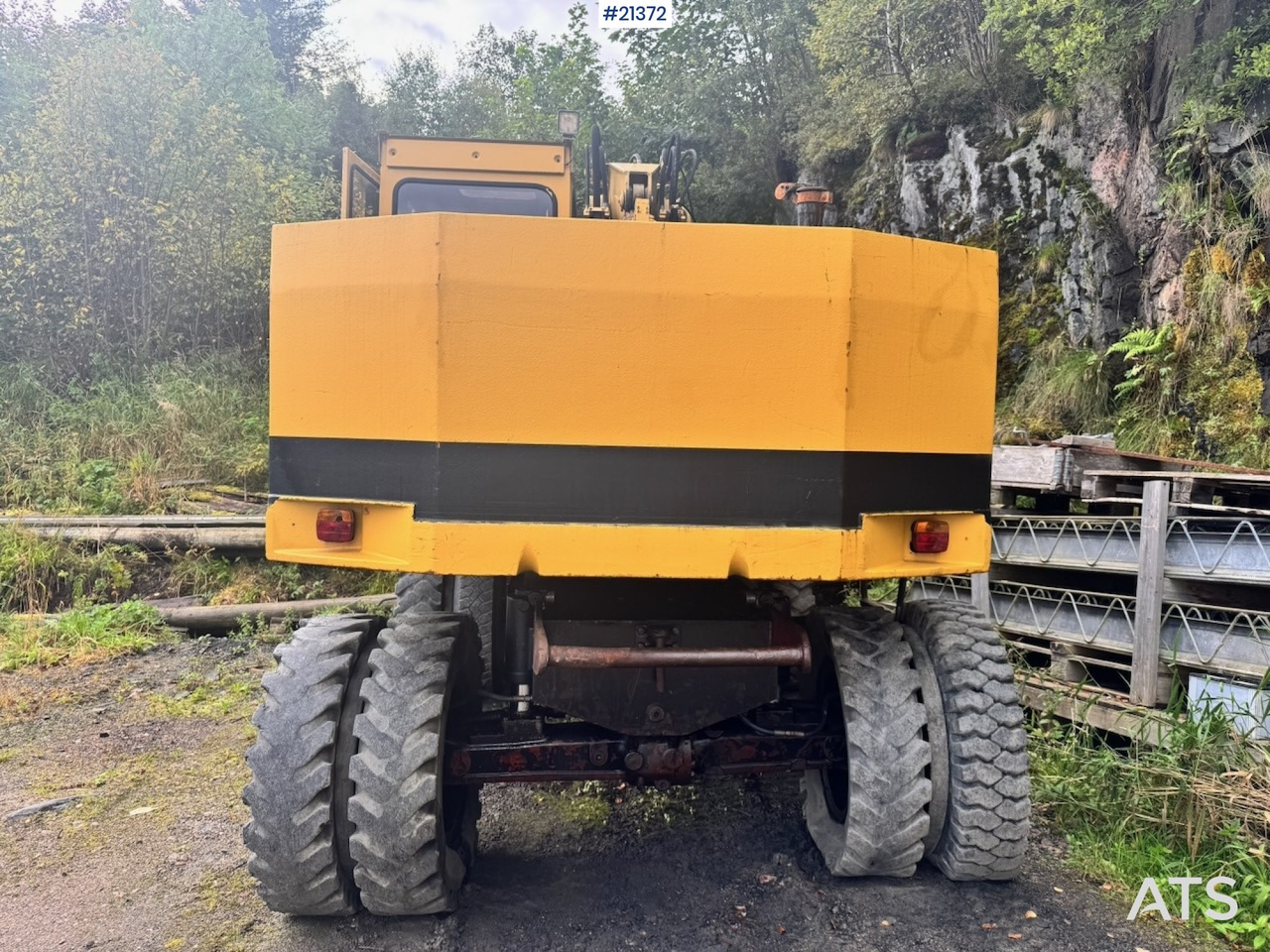 Caterpillar 212B - Tekerlekli ekskavatör: fotoğraf 4 Caterpillar 212B - Tekerlekli ekskavatör: fotoğraf 4