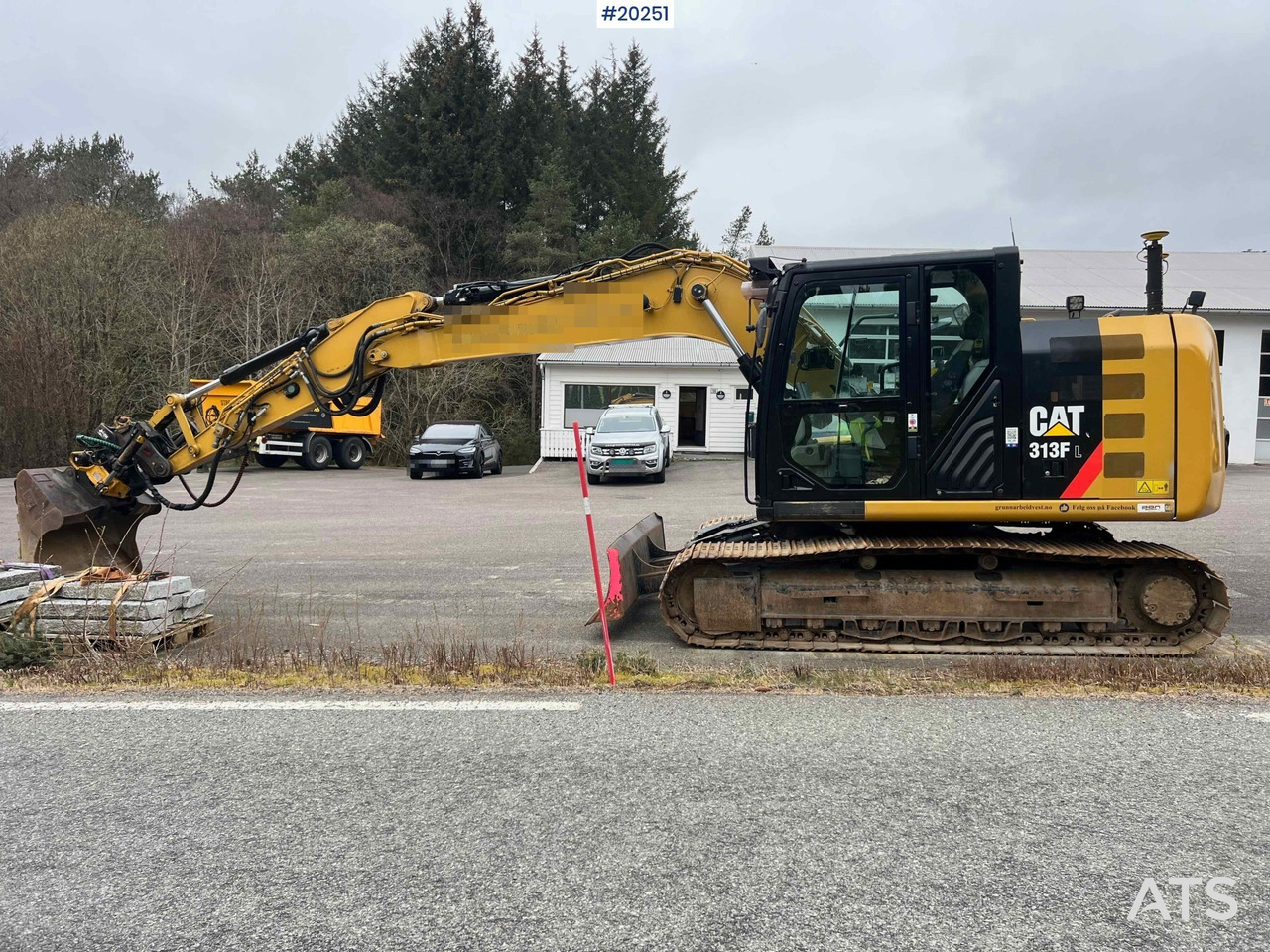 Caterpillar 313FL - Ekskavatör: fotoğraf 1 Caterpillar 313FL - Ekskavatör: fotoğraf 1