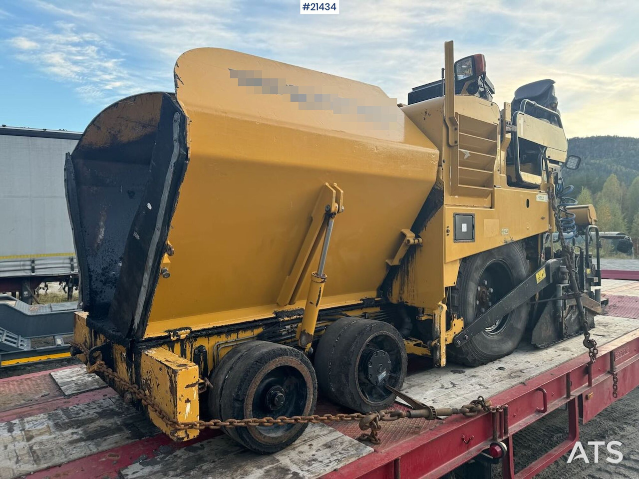 Asfalt serici Caterpillar AP 300: fotoğraf 20