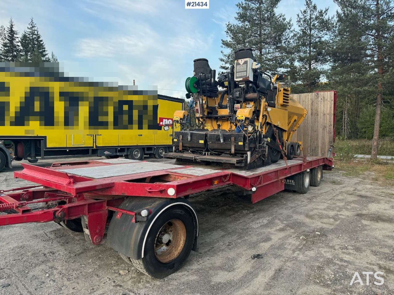 Asfalt serici Caterpillar AP 300: fotoğraf 7